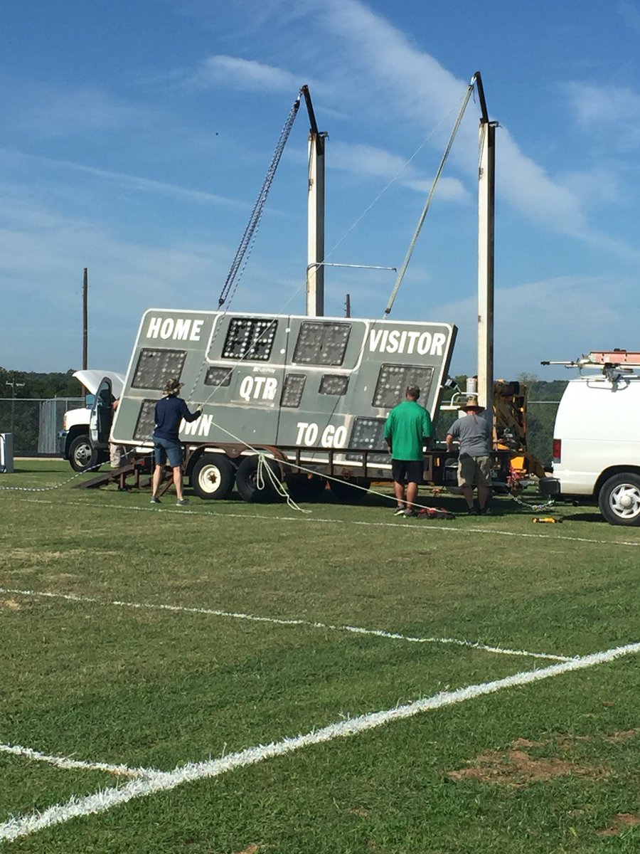 Azle Jr High tweet media