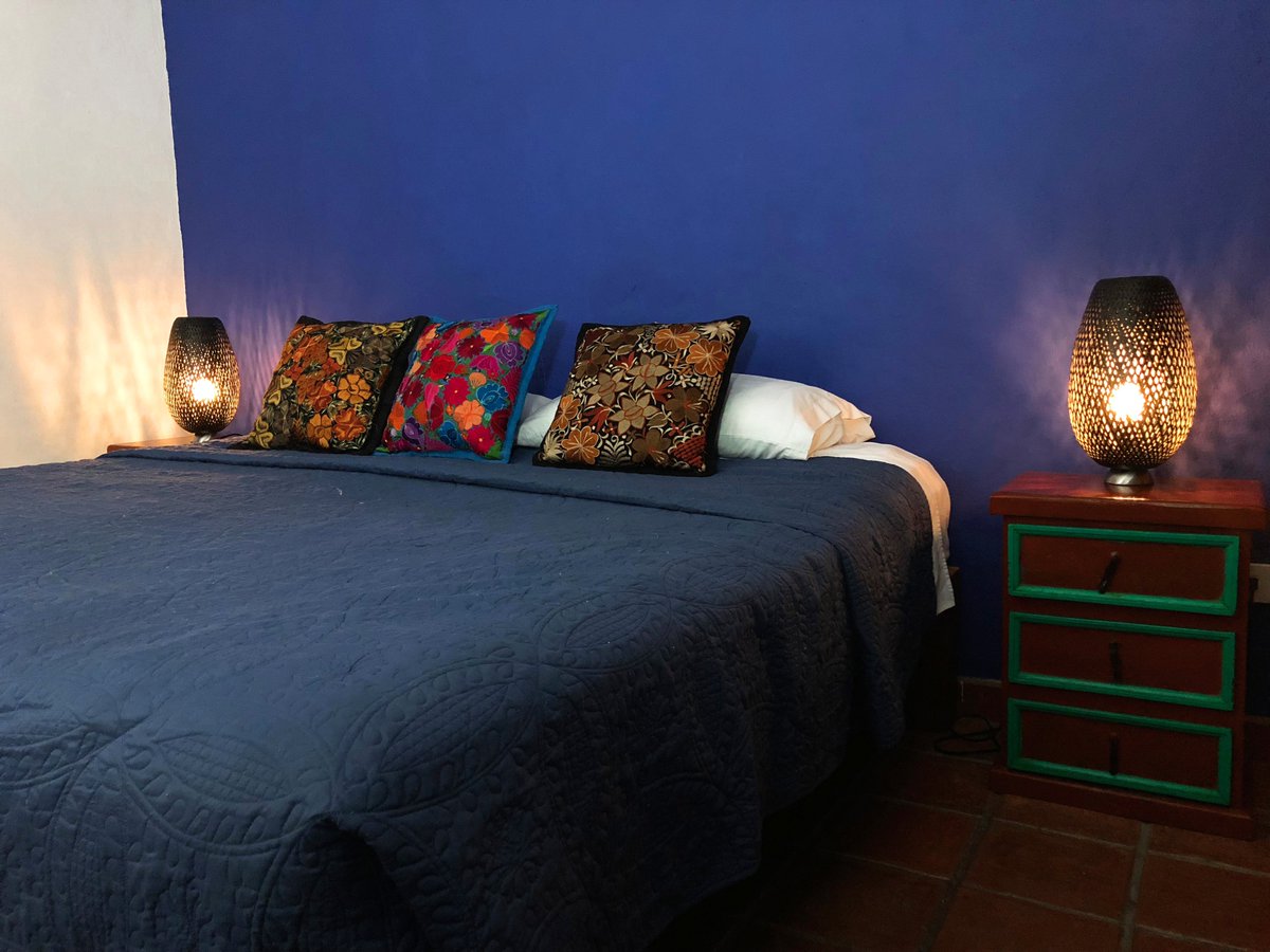 villamercedespv's tweet photo. #PetitMercedesPV New name, same quality &amp; service/Special rates!
#puertovallarta #visitvallarta #visitmexico #visitpuertovallarta #mexico  #petithotel #boutiquehotel #mexicanvacation  #gaytravel #gayfriendly #petfriendly #globetrotter #exploremore #jalisco #hotelroom #designhotel https://t.co/N6j5HMWB8d