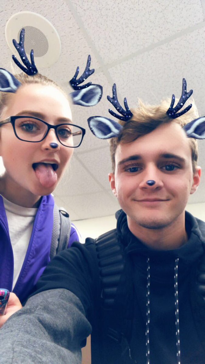 KeeganS23's tweet photo. Happy birthday ya nut. Hope it was awesome!!🤝😊 @18Brenna https://t.co/4zRMbcrhTc