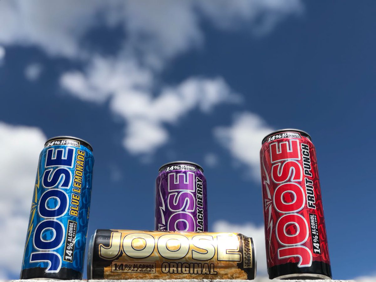 OneWayMyB's tweet photo. Las #bebidas #JOOSE @Joose_Ecuador es un coctel con 14 grados de alcohol, el cual posee una innovadora imagen en tamaño y presentacion muy atractiva.
#JOOSE tiene cuatro #deliciosossabores: original, fruit punch, black berry y blue lemonade #quito https://t.co/01bVtONmfQ