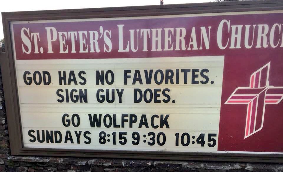Pack Pride (@packpride) on Twitter photo Sign Guy knows what’s up. 🐺🏈 Sign Guy knows what’s up. 🐺🏈