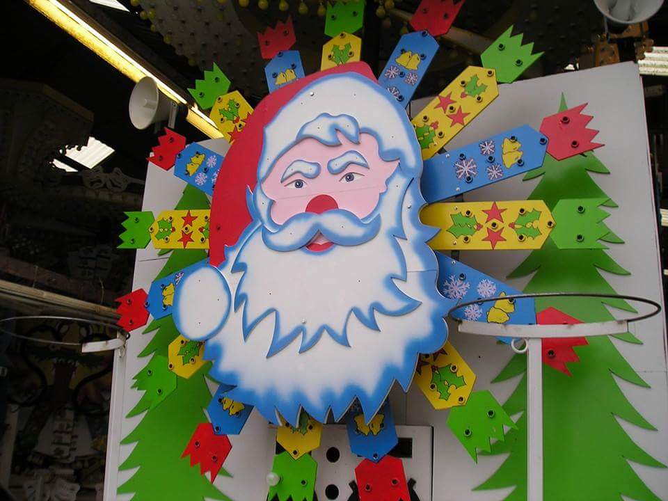 GlobeCC's tweet photo. #throwbackthursday 2008 'Carnival' music La de da Carnival from Disney
Our 40th year we decided it was time to celebrate Carnival.5 sections depicting Indians, Christmas,Rio,Chinese & Pirates were built & the cart lined with Guy Fawkes Squibbing models #countdowntofifty https://t.co/JSgMdnDWpS