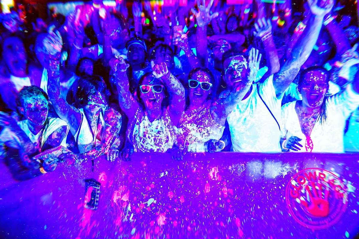 GlowRage tweet media