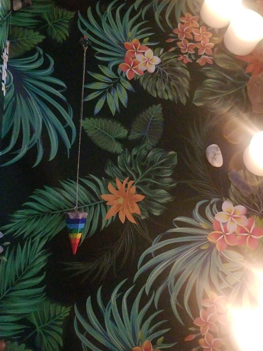 witch_book's tweet image. pendulum seems to be a big favorite in my commissioned readings