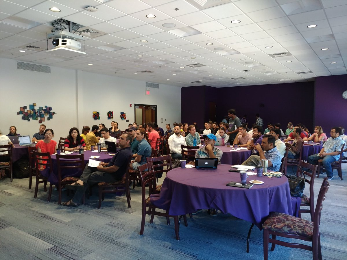Ga_Granco's tweet photo. Creating the CV! K-State Postdocs and Grad Students are taking advantage of the CV Workshop #KState #kpa_ksu #phdlife #postdoc #gsc https://t.co/zv1YZ5f7N3