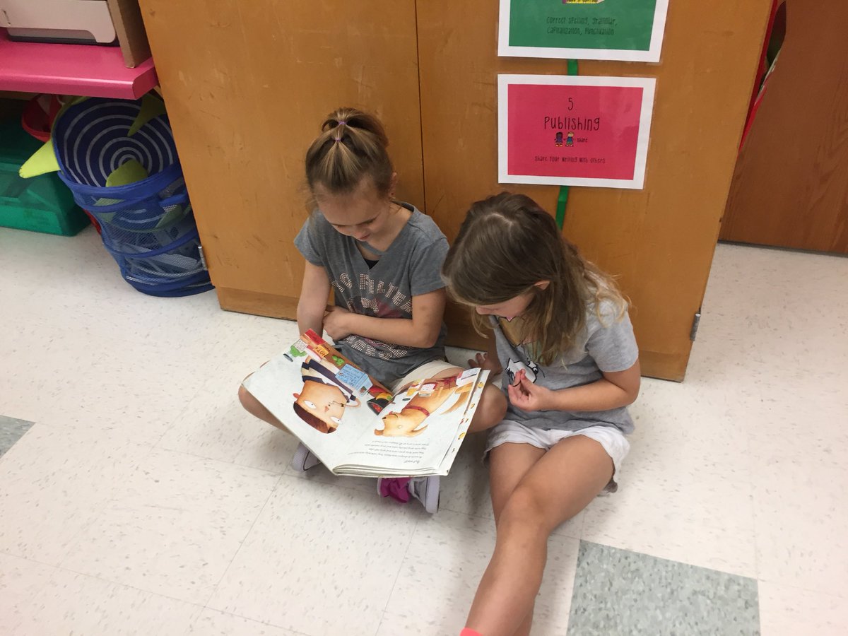 Love to see and hear our 3rd graders reading together and discussing books! #readingisthinking #FHESfamily #readingisfun