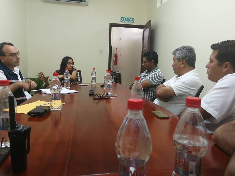 ASOCAM2's tweet photo. Grata visita de la Dra. Bonny Bayot Coordinadora Científica CENAIM-ESPOL, siendo su misión el mejoramiento y desarrollo sustentable de la acuicultura . Ing. Álvaro Torres Coordinador del Centro de Investigación, Desarrollo e Innovación de Sistemas Computacionales.(CIDIS)@espol https://t.co/Dy5FLnNS18