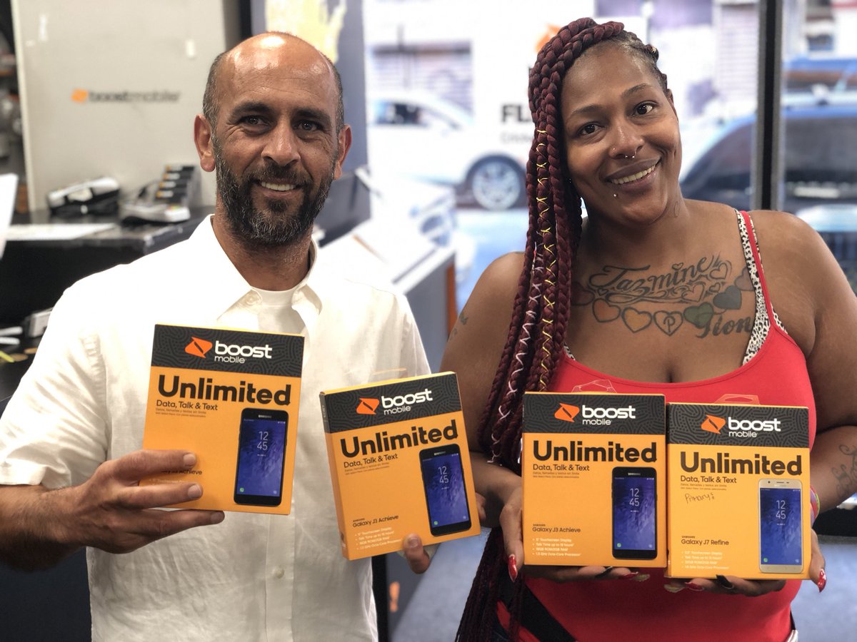 bCityWireless's tweet photo. BOGO BOGO BOGO. We are killing it in Brick City! 4 lines switched from Metro.  #bogo #boostmobile #flipofftmetro #boostfamilia @alexhyperlink @shawnatspg @vfiori56 @tomla401 https://t.co/tqp1pEP6jU