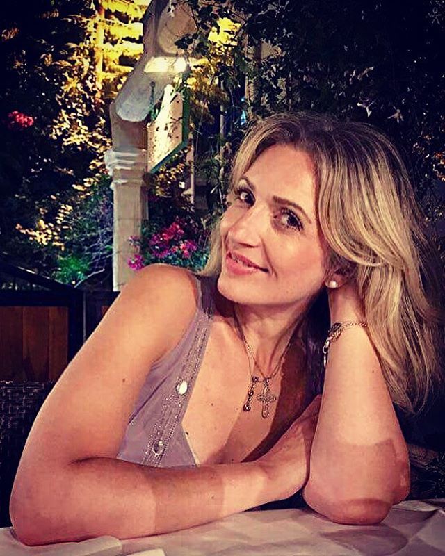 KaterinaMina1's tweet photo. #nitenite #august #2018 #nicosia #cyprus #photooftheday #instafun #instagood #operasinger #soprano #katerinaminasoprano #opera #classicalmusic #operasingersofinstagram #operalovers #pyxida https://t.co/YobERP9ZbZ https://t.co/q5haMqHSZ8