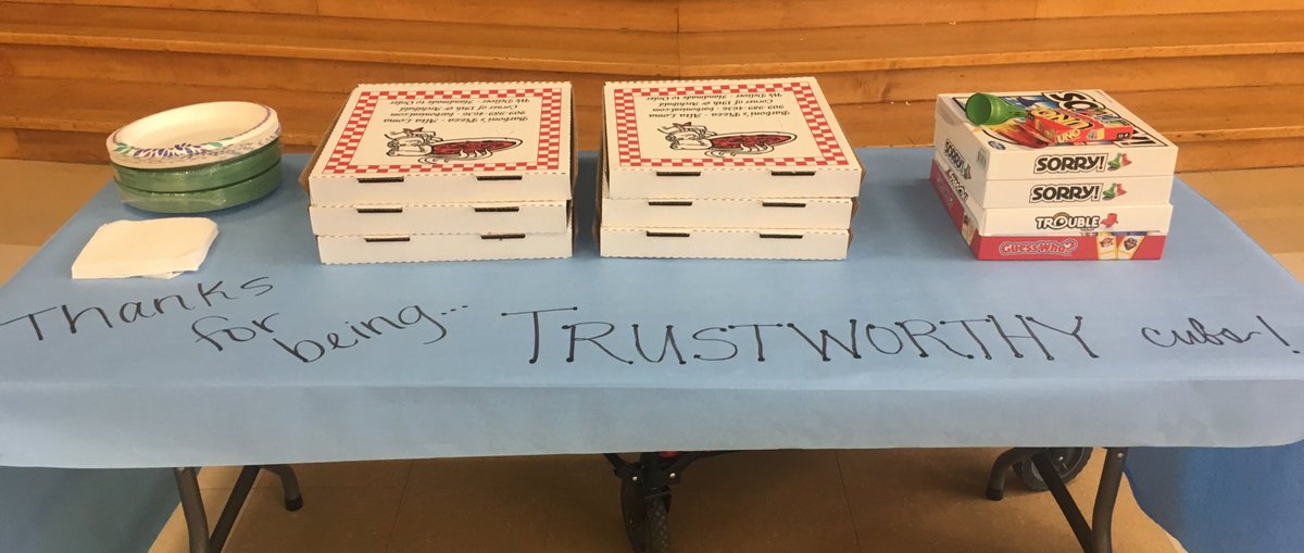 cuca_principal's tweet photo. #trustworthy #PBIS #lunchwithprincipal great job cubs! #CESrocks https://t.co/4tfIfus3Se
