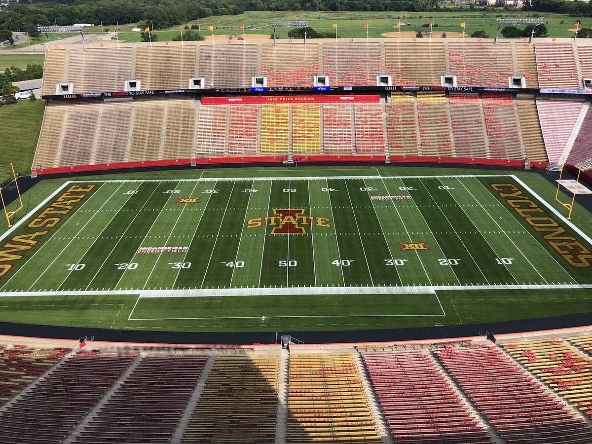 tmfinzer's tweet image. you vs. the guy she tells you not to worry about