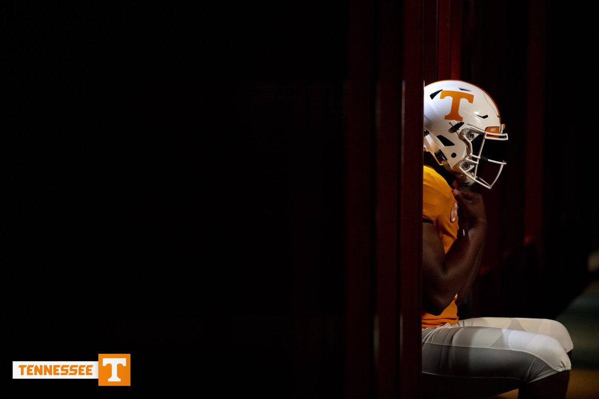 Vol_Football's tweet image. Iconic. #PoweredByTheT