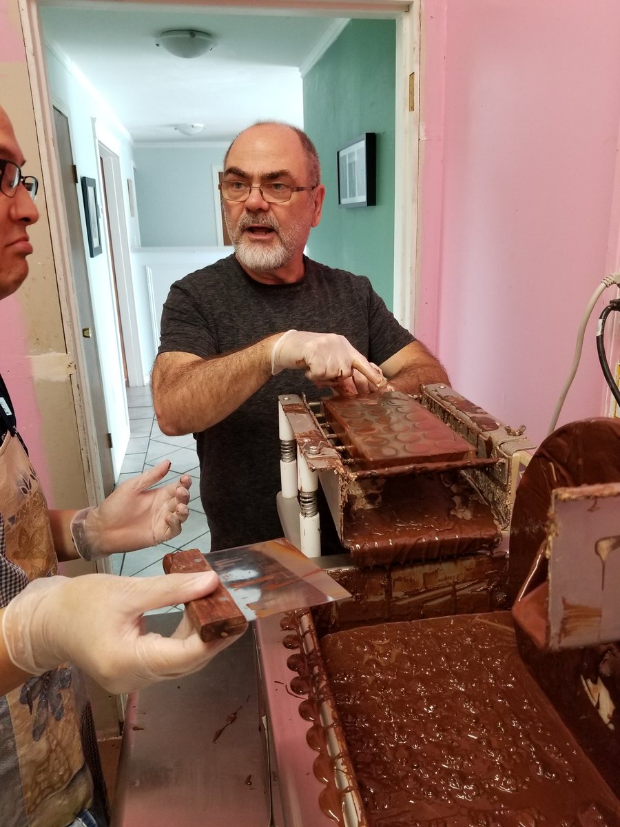 dave_lanphear's tweet photo. Sweet visit to #ladnerartisanchocolates in #Ladner! @EnvisionFin is proud to work with and support local businesses like this! https://t.co/j0geKhxayz