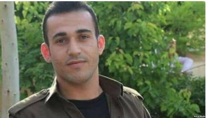 #RaminaHosseinPanahi
Katil molla rejimi işlediği insanlık suçuna bir yenisini daha eklemek istiyor
Buna dur demelisiniz 
<a href="/UnitedNationsJO/">UN Jordan 🇯🇴</a> 
<a href="/UNRefugeeAgency/">USA for UNHCR</a> 
@UNHCRTurkey 
<a href="/UNHCRUSA/">UNHCR United States</a> 
<a href="/BBC/">BBC</a> 
<a href="/CNN/">CNN</a> 
<a href="/realDonaldTrump/">Donald J. Trump</a>