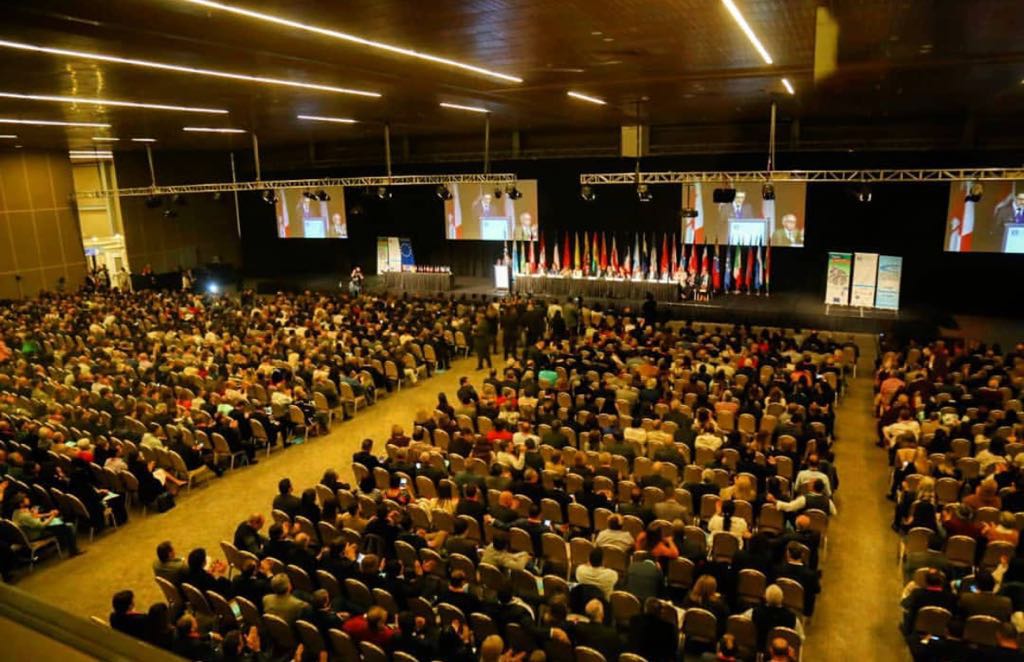 BureauPunta's tweet photo. Comenzó hoy la XII Cumbre Hemisférica de Alcaldes y Gobiernos locales en @PuntaDelEsteCEC
Info y Programa aquí https://t.co/cqLsvIPabi
#turismo #eventos #congresos #ferias #punta365 #puntatodoelaño https://t.co/i5p26L6tEs