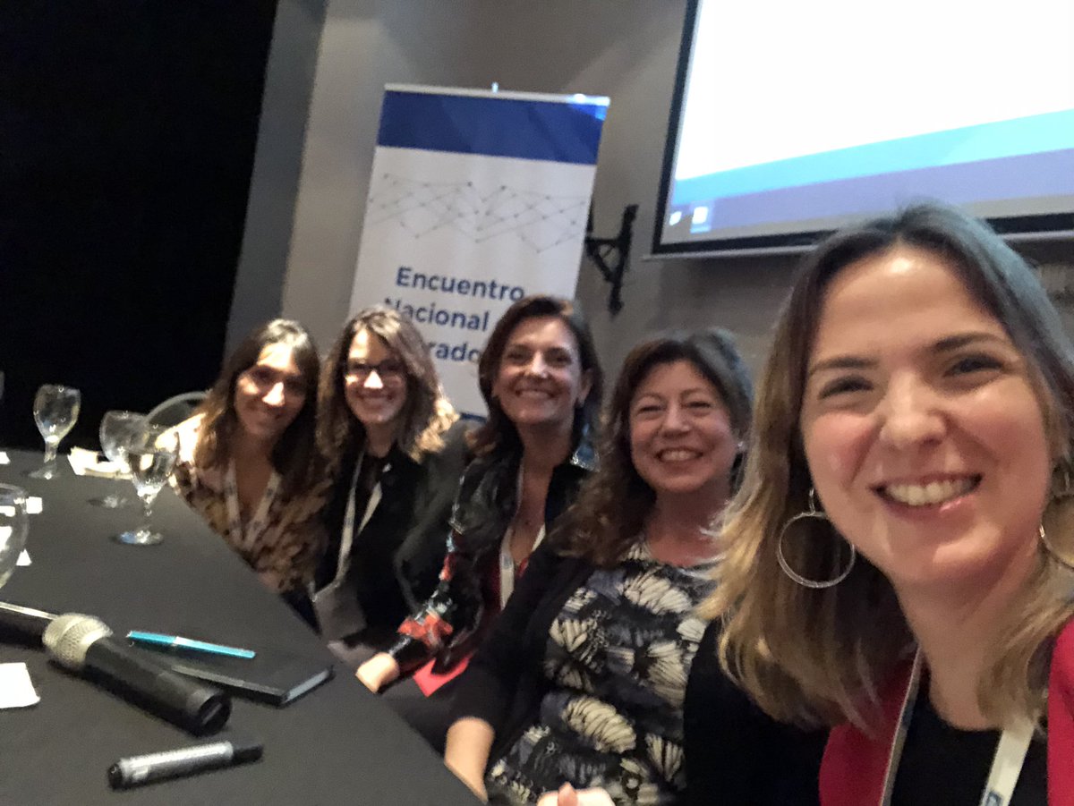 AnabelPerrone's tweet photo. Excelente encuentro Asociación de Operadoras de Estaciones de Servicio YPF #AOYPF Empresas responsables y comprometidas con nuestra marca @YPFoficial Gracias al excelente panel que hoy participó del evento Diversidad! @andreagrobo @chicaequis @MajoSucarrat @MCaroVillanueva https://t.co/QiVnHxYRgn