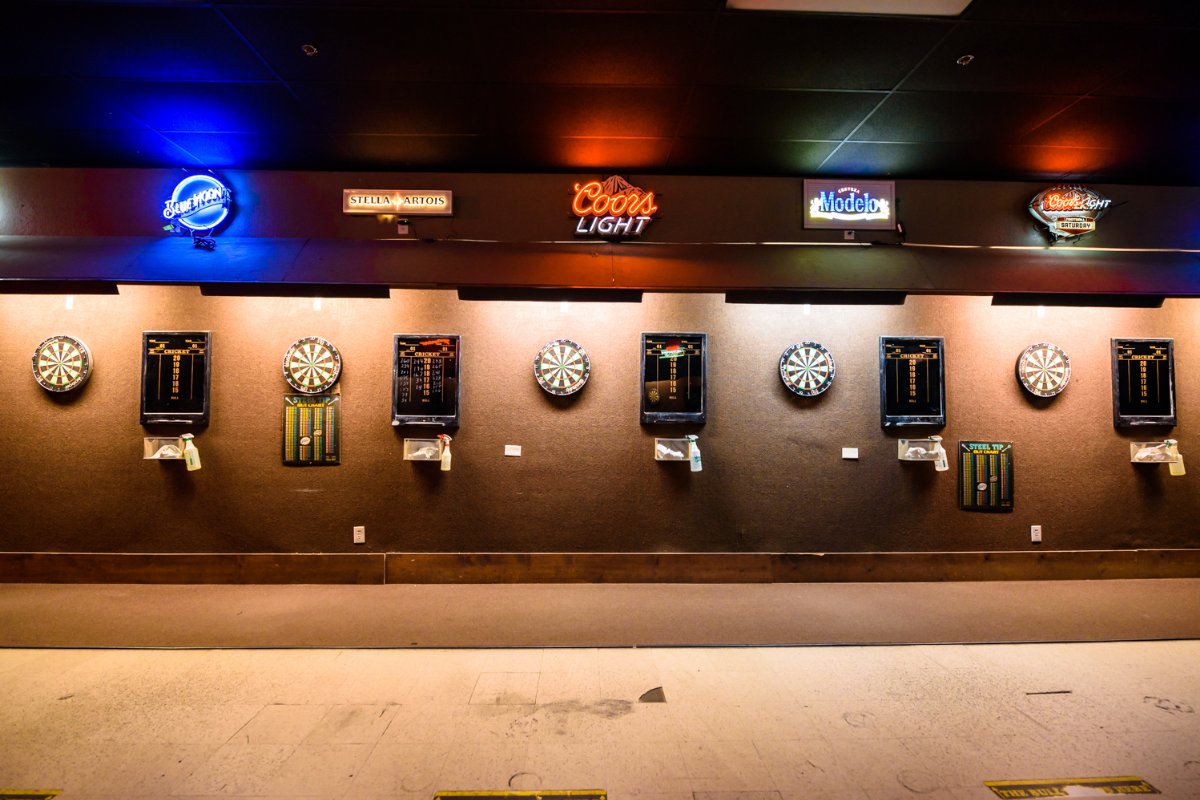 VolcanosBar's tweet photo. Challenge your friend to some darts. Loser buys the next round. 🍻 https://t.co/SSxiP8Hjk5