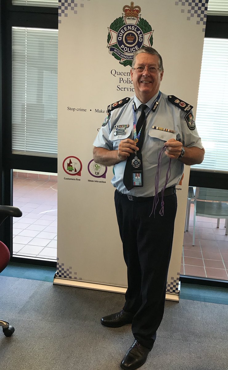 CoPStewart's tweet photo. It’s #WearItPurple day &amp; @QldPolice support 4 our #LGBTIQ community including our own members is on show! Rainbow badges, lanyard &amp; pins r all on show. Purple laces are also a popular accessory today. Diversity &amp; inclusion underpins our Nations strength! https://t.co/U3vL7XFn29
