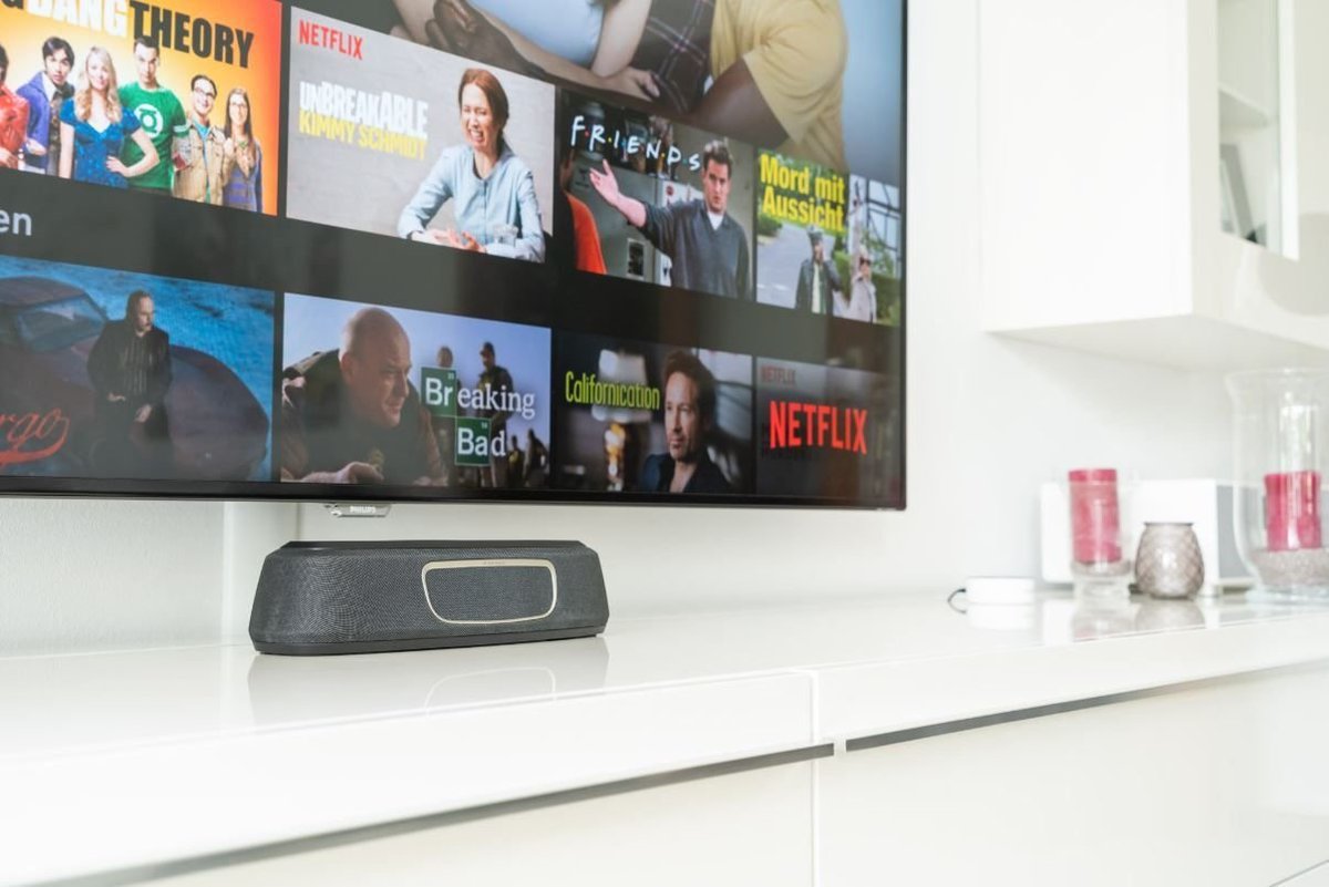 polkaudio's tweet photo. TV, movies, or music. Order now to experience warm, room filling sound for everything you love. #MagniFiMini #ExpectGreatSound
SHOP our Polk sound bars: https://t.co/SkRPv8e4gC https://t.co/FzRTzc8iDf