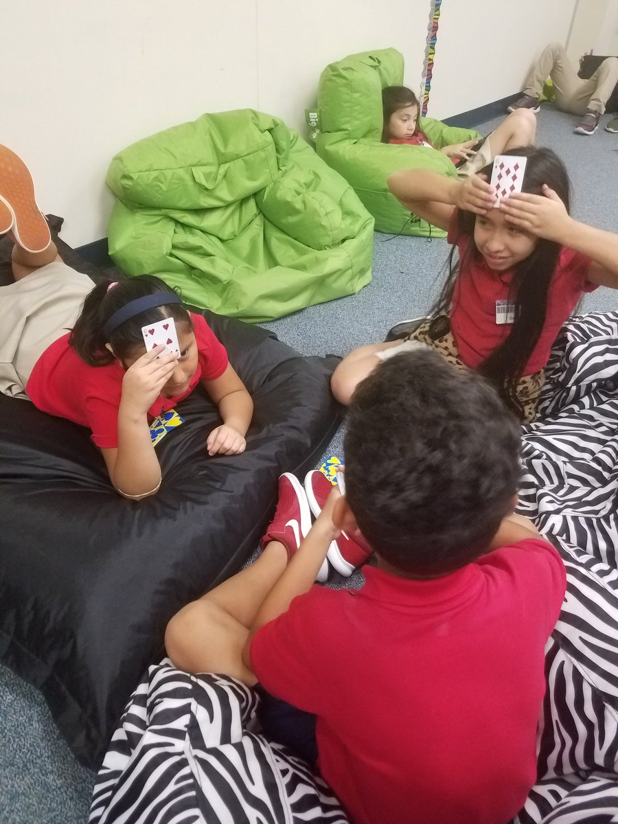 Ms_Smith7117's tweet photo. Math games + personalized learning w/ @DreamBox_Learn + independent practice = another great day in 3rd grade math @ReesStars @hemmertime22 @AliefISD #ReesRocks #ReesMath https://t.co/TbK5PCAxLQ