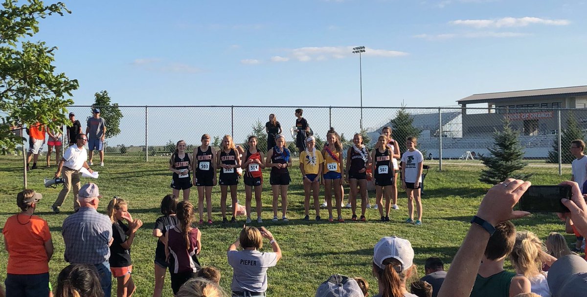 cuse_xc's tweet photo. Girls Beatrice winner..... ELLIE WITH DA DUB!!! https://t.co/SNdihhx4Jf