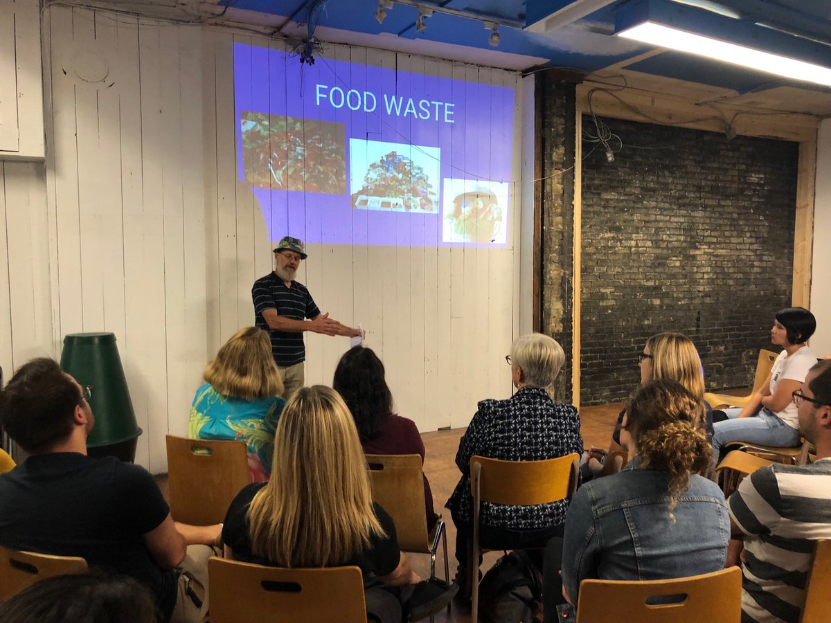 reimagineco_'s tweet photo. Q: What happens to food waste that ends up in the landfill? A: Nothing! It mummifies and stays there forever. You can go back into the dump 30 years later and still find a slice of bread! // Composting 101 workshop with Stephen Harrott, aka the Urban Agvocate https://t.co/dV4azcpwa1
