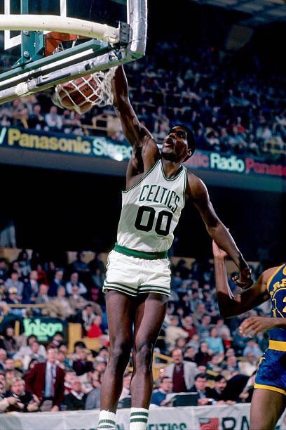 Happy 65th birthday to Celtics legend Robert Parish!     