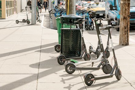 diegoaap's tweet photo. "San Francisco Grants 2 Scooter Permits (but Not to the Early Disrupters)" by ERIN GRIFFITH via NYT https://t.co/pMNpAUldbw https://t.co/FAVl647ejb