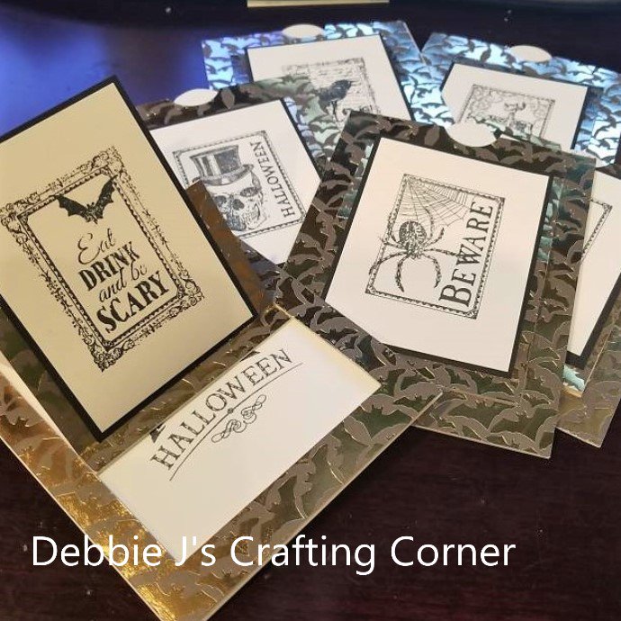 First set of pop-up slider cards.  Loving them!
#debbiejscraftingcorner 
#halloween
#handmadecardsforsale 
squareup.com/store/debbiejs…