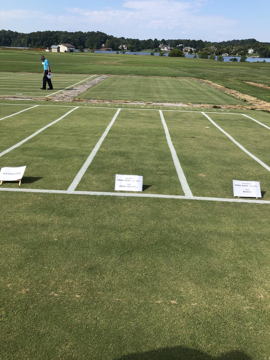ryanswilling's tweet photo. Hats off to @UTturfgrass @UTTurfPath @UTTurfWeeds @Sorochan @gbreeden1 @DicksonTurf and the bobble head himself, Dr. Tom Samples, for an outstanding #UTTurfFD18. Thanks for all y’all do for the industry! #proudalum https://t.co/xLcMmU8tB3