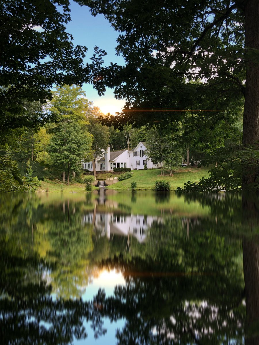 ElevationBarn's tweet photo. Final few days of back to back Elevation Barn! Incredible human beings elevating here at the retreat - more to come. Please head https://t.co/4zIZb81Cxr to sign up #elevationbarn #elevationbarn2018  #clarity #elevate #unite https://t.co/CPjAU1EXFH