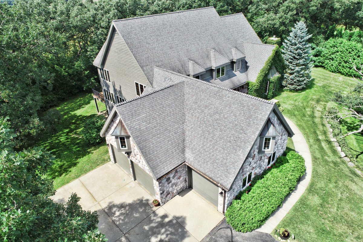 InteractiveAVI's tweet image. We were finally able to take a break from the crazy weather and get back to what we do. 

Check out a few of the aerial photos from our shoots today!

#Dronephotography #Droneservices #Aerialimaging #Madisonwi