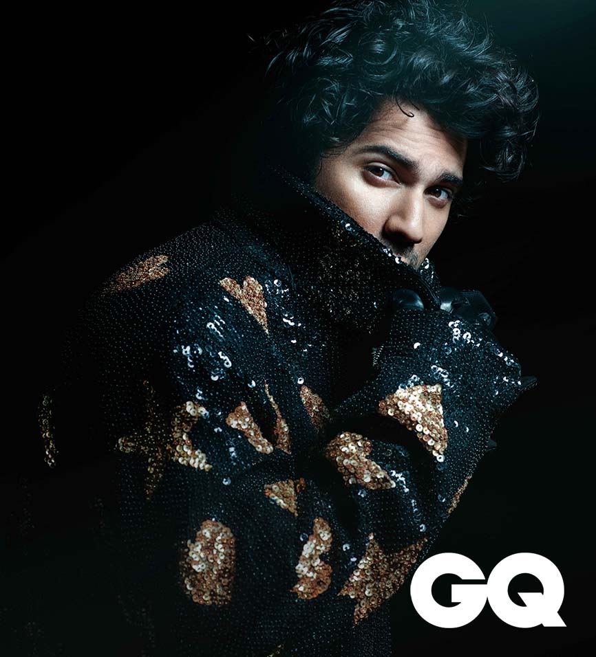 VarunDvn_Army's tweet photo. Fire 🔥🔥 @Varun_dvn https://t.co/WAusugVUqY