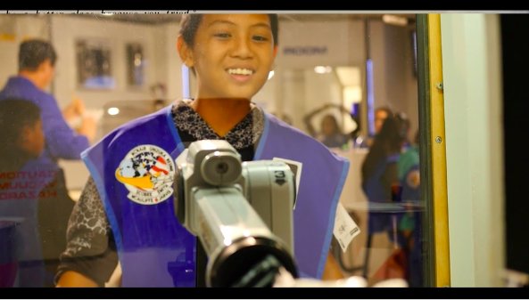 KaimiloaES's tweet photo. 😀 Grade 6 @KaimiloaES students and teacher, @Ms_Bada are featured in Challenger Center Hawaii's latest video, "#STEM in Action"!! Check it out here: https://t.co/6VKwFK9NuM - retweet to share! @DHatada @ChadNacapuy @laura_nakamura @ckschoolsupport @HIDOE808 #Hi4PublicEd https://t.co/nNV478Dg9P