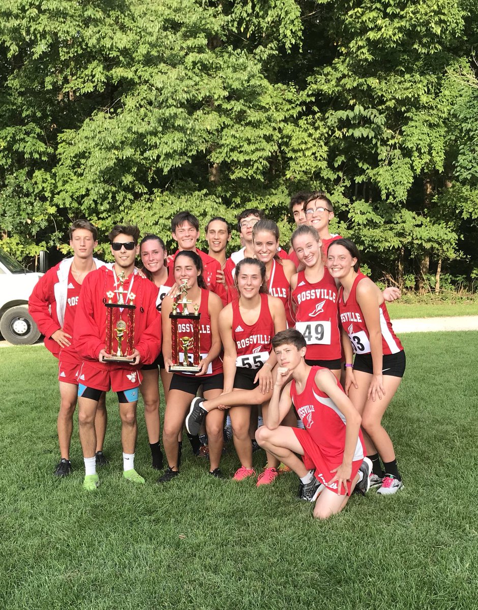 Congrats to the boys and girls for winning the Hornet Invite 🏃🏽‍♂️🏆