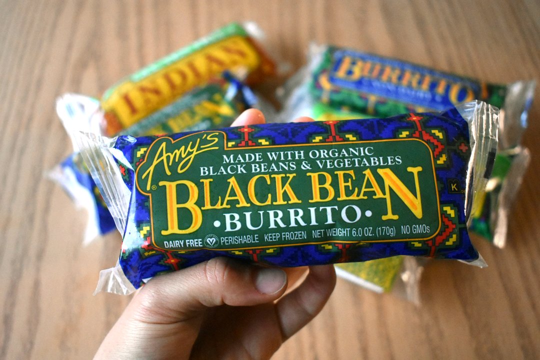 AmysKitchen's tweet photo. Brain food for the next late night study sesh you host in your dorm room. Enter two posts back for a chance to win 100 burritos for you and the whole gang! #BackToCollege #Giveaway #LateNightStudySesh #AmysBurritos https://t.co/rtmPi79nD1
