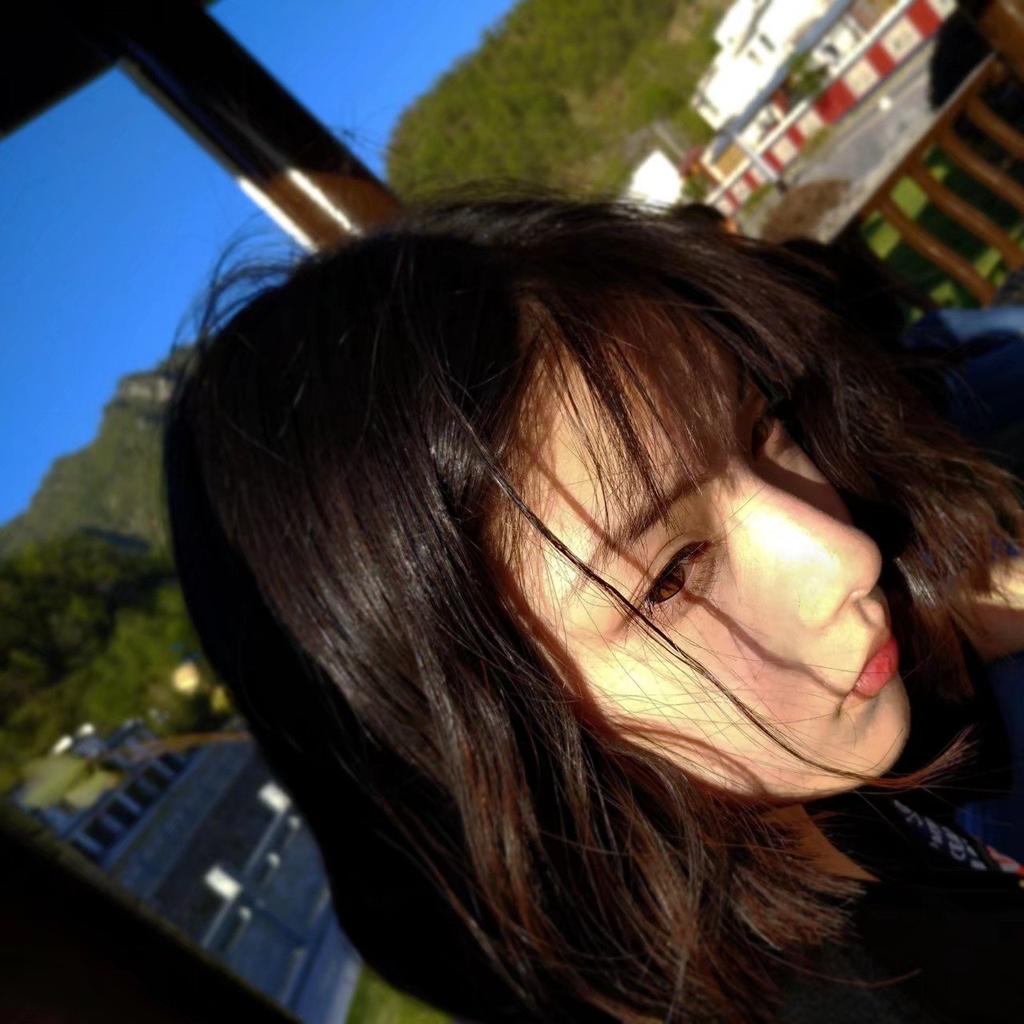 TangTinakai's tweet photo. #新头像 https://t.co/YHV4MBnj3m