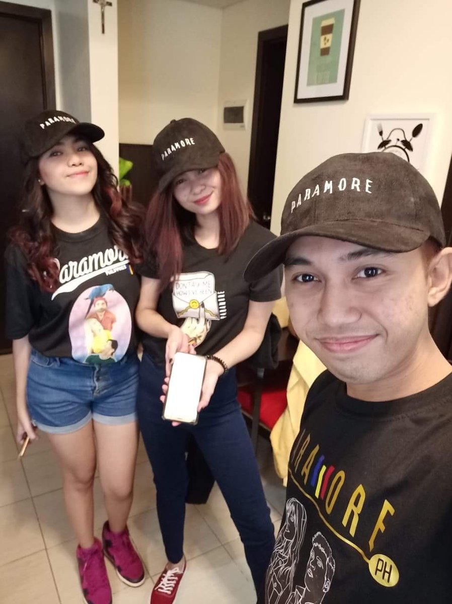 paramorecapsph's tweet image. Literally friendship goal 💞

📷: Nicey Charm, Hazell Paramore, Mhike Villanueva