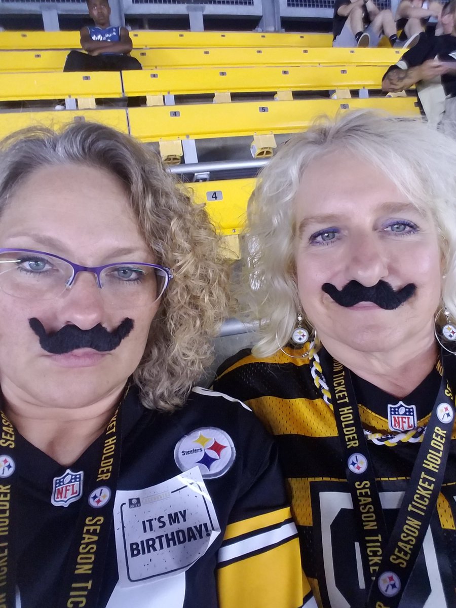 radshaw911's tweet photo. Thanks for the mustache #stageAE https://t.co/NswAyBUcFg