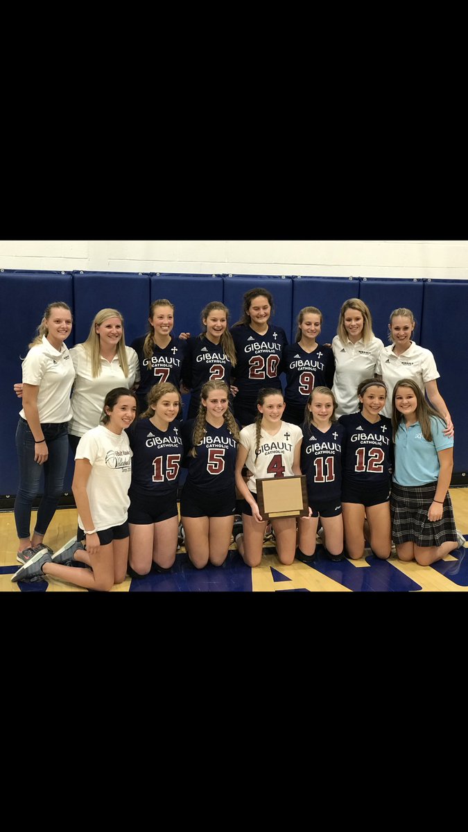 HawkSportsFan1's tweet photo. @GibaultVB wins the 1st place Hardware with a 3 set win over East STL. Both teams played an amazing game. GO HAWKS!! https://t.co/WfxLk1O0sp