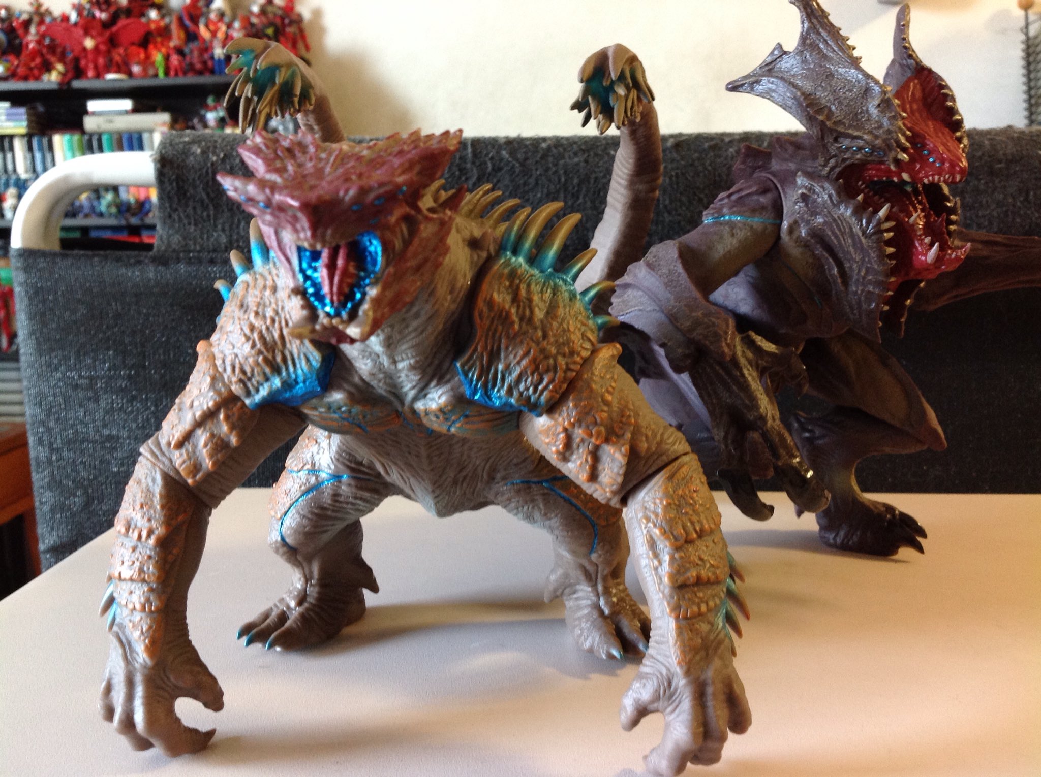 バンダイ プレバン限定 ソフビ魂 パシフィックリム 怪獣 シュライクソーン ソフビ魂 シュライクソーン | フィギュア・プラモデル