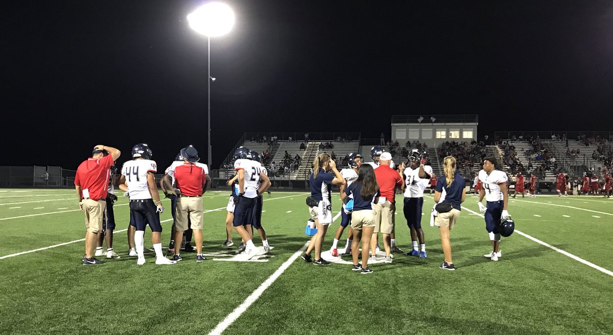 AHS_SportsMed's tweet photo. Awesome SAT’s in action! Great job tonight ladies! 🏈🦅👏🏼👏🏼👏🏼 #AUP 
#JVBlueSATs https://t.co/OyZjlf4SD4