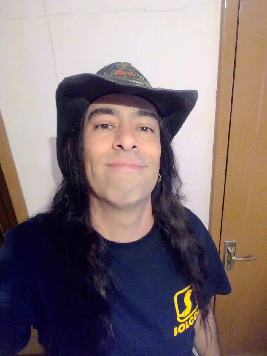 PefyC's tweet photo. Rock on!! @SOLCORAUDIO @CristalyAceromx #FamiliaSolcor #TalentoSolcor https://t.co/leOxhWBiEY