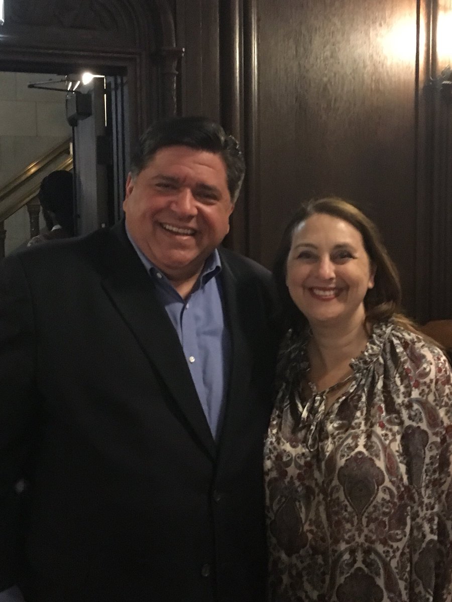 jessicadroeger's tweet photo. @IndivisibleChi had a great #EveningWithJB. With our help &amp; the help of grassroots groups all over the state, @JBPritzker will be the next Illinois governor! Thanks JB! And thanks @Ameya_Pawar_IL and Delia Ramirez for joining us! https://t.co/Dw2wGbVhI8