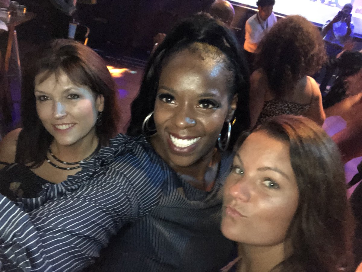 AmbitiousExec's tweet image. The best part of Ambit Family &amp;amp; Friends - (friends who become part of your family)#AMBITION2018