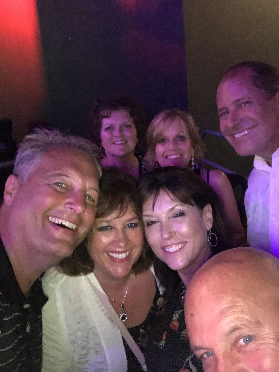 AmbitiousExec's tweet image. The best part of Ambit Family &amp;amp; Friends - (friends who become part of your family)#AMBITION2018