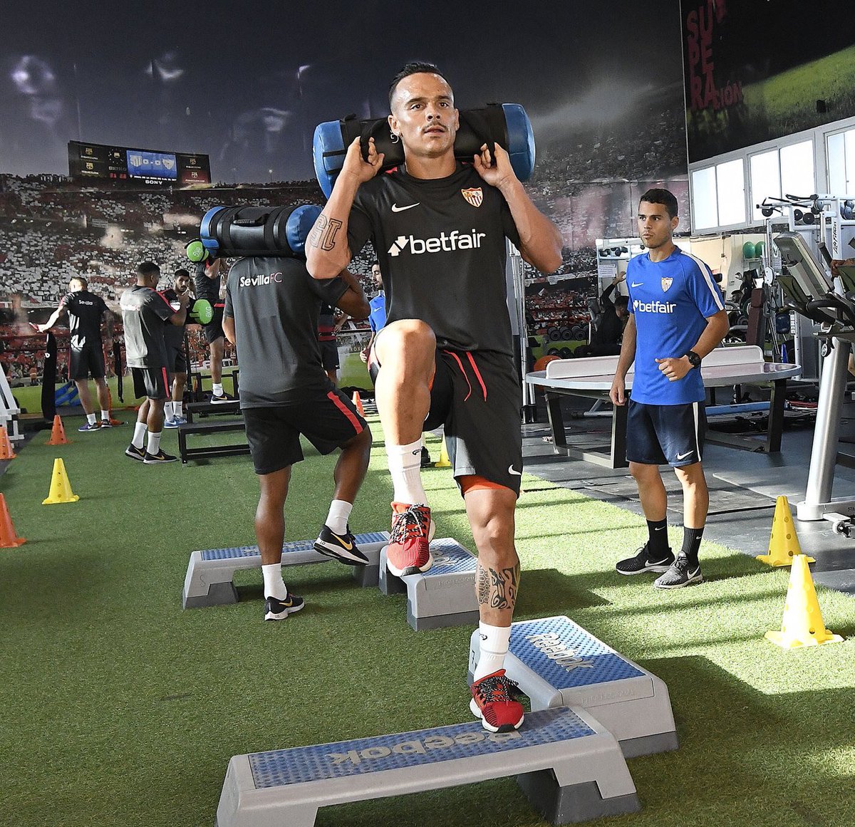 Roque Mesa tweet media