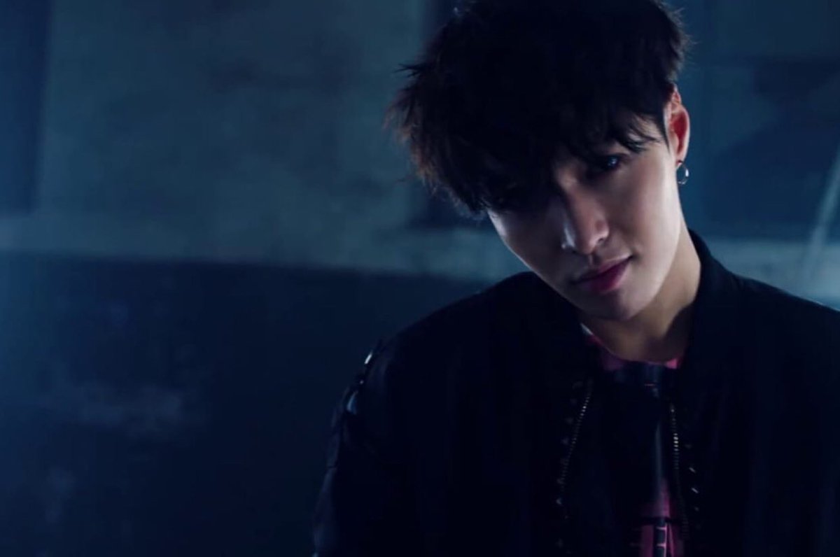 лэй лит. лэй из exo lit. Lay клипы. лэй чжан исин lit. Exo исин.