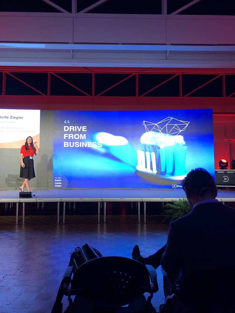 KatrinCecile's tweet photo. Danke für das Erlebnis in der Schweiz beim @digitalkmu und @topsoft_ch und das sagenhafte Feedback zu meinem #keynote über #IoT. Danke! #internetofthings #digitalkmu #industrie40 #kmu #automation #Digitalisierung #sensors #iotplatform #BusinessModel #Innovations https://t.co/V2vVs2ahru