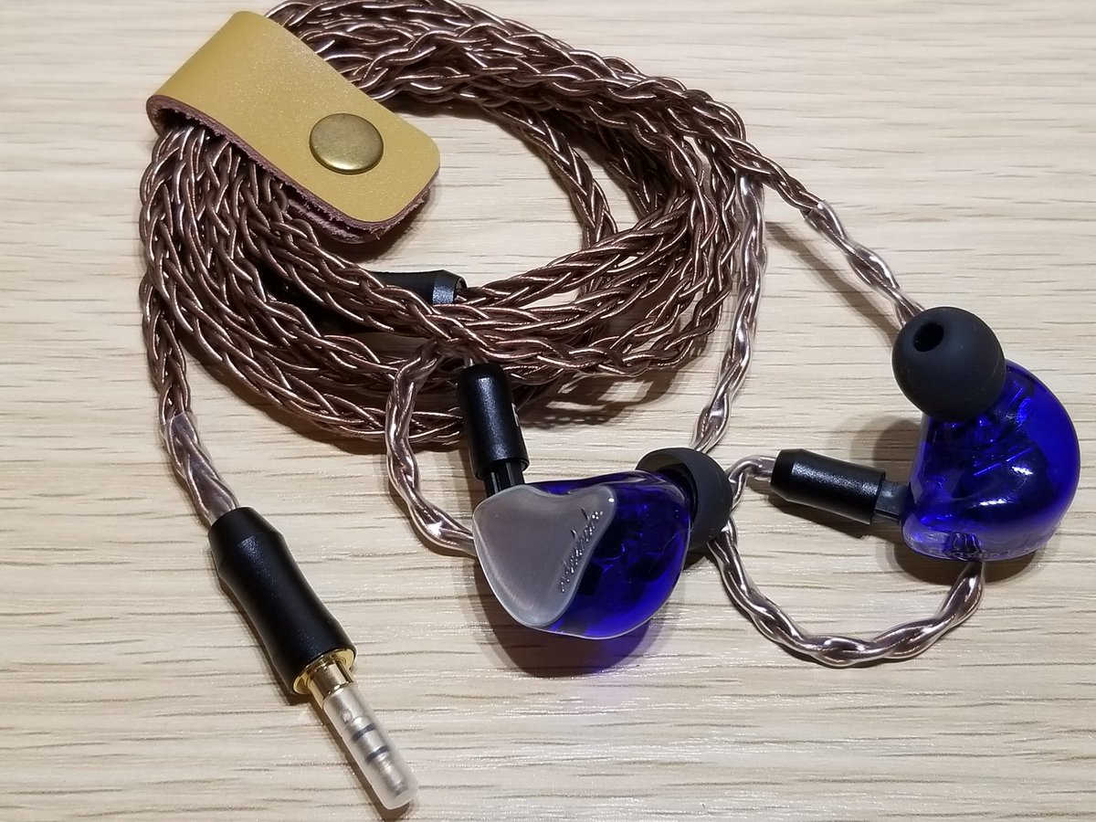 ヤンネm8 Twitterren Nicehck Nk10届きました チャイナポストなのにやたら早かったなʕ ٹ ʔ音は予想外に良いです 多ドラにありがちな高音域の曇った音じゃなくスッキリした音でありながら密度のある音 300ドルくらいなら文句なしにアタリじゃないかな T Co